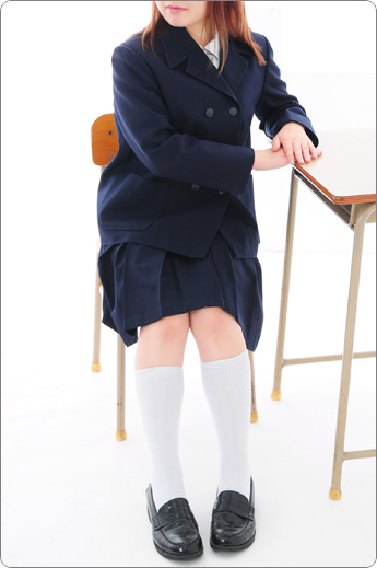 ltwZ^~ 3